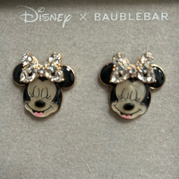 Disney x BAUBLEBAR Minnie Mouse Rhinestone Bow Earrings New - Picture 2 of 6